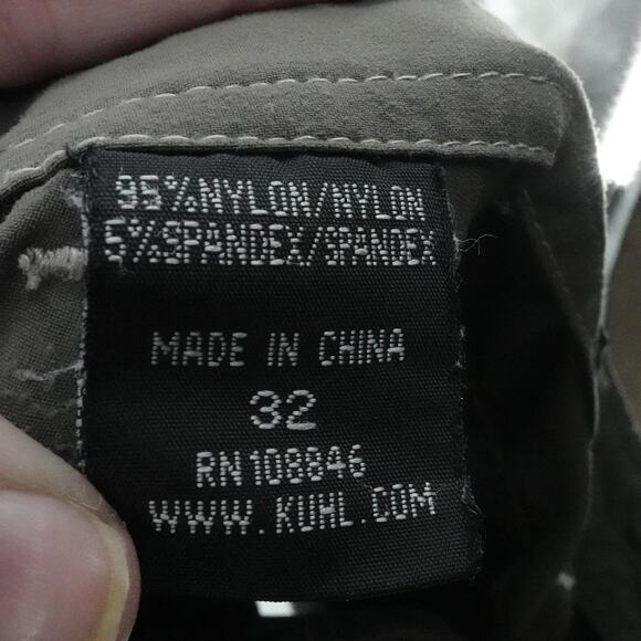 Kuhl Cargo Shorts Mens 32 Gray Quick Dry Hiking Outdoor Stretch Utility Pockets - Picture 3 of 15